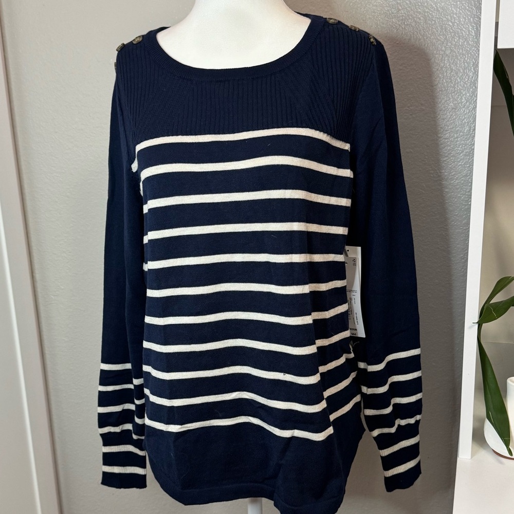 Liz Claiborne Navy and White Striped Sweater